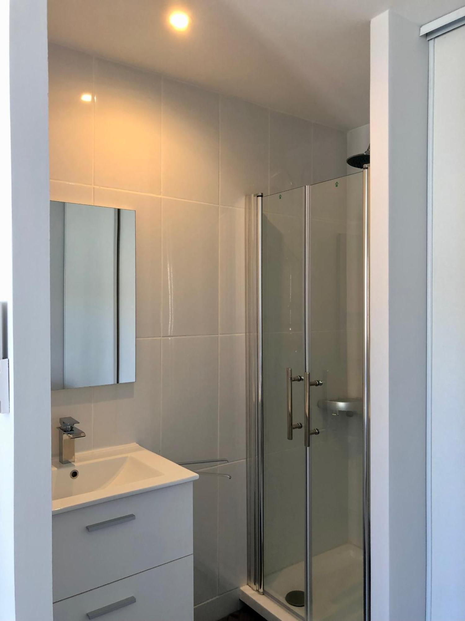 Chez Oma I 1 Appartement Independant Opi I 3 Chambres Privatives Avec Salle D Eau Et Salon Commun Cuisine Commune Wc Commun Patio Commun Avinhão Exterior foto